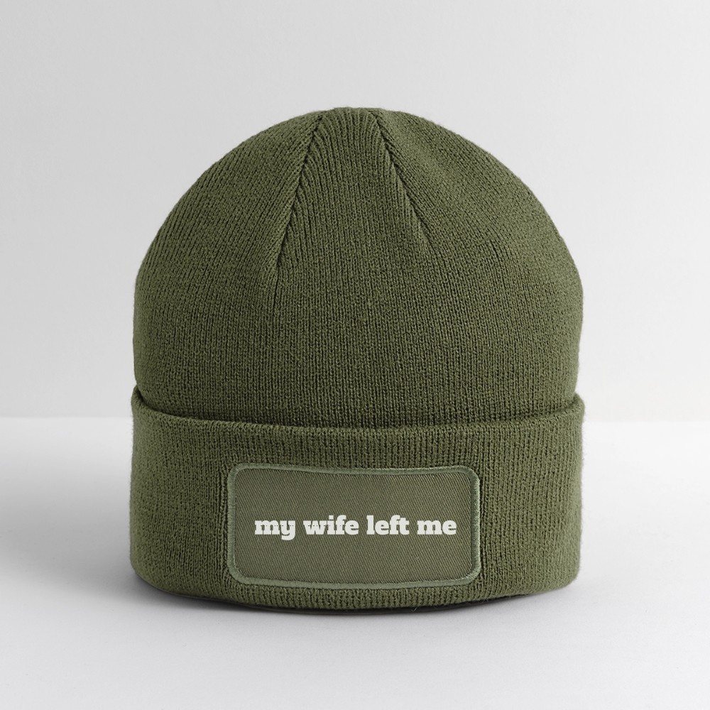 My wife left me - Patch Beanie - olive