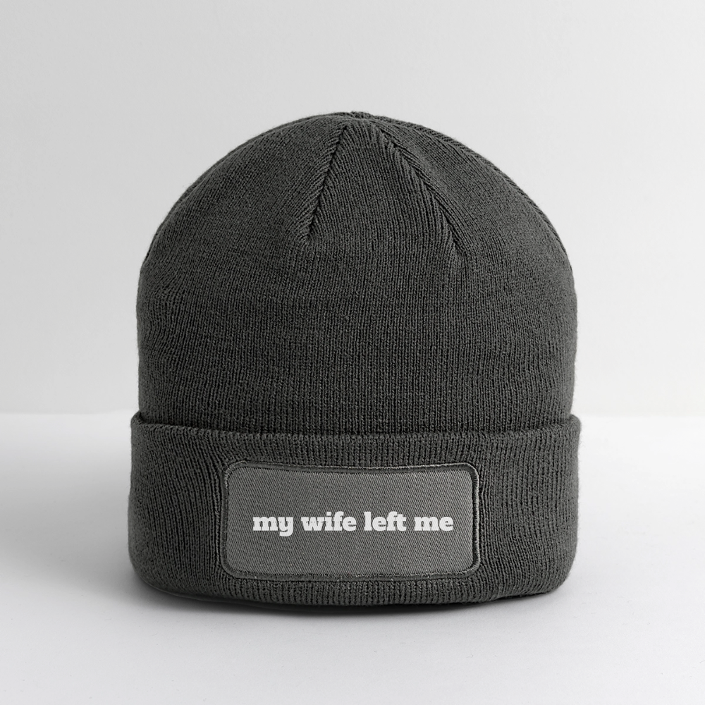 My wife left me - Patch Beanie - charcoal grey